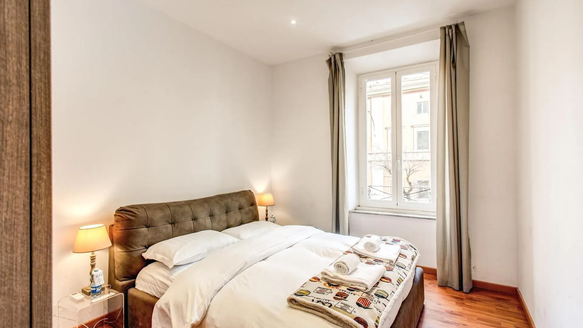 Nuovo Colonna Suite Rome - San Giovanni Apartments Italy