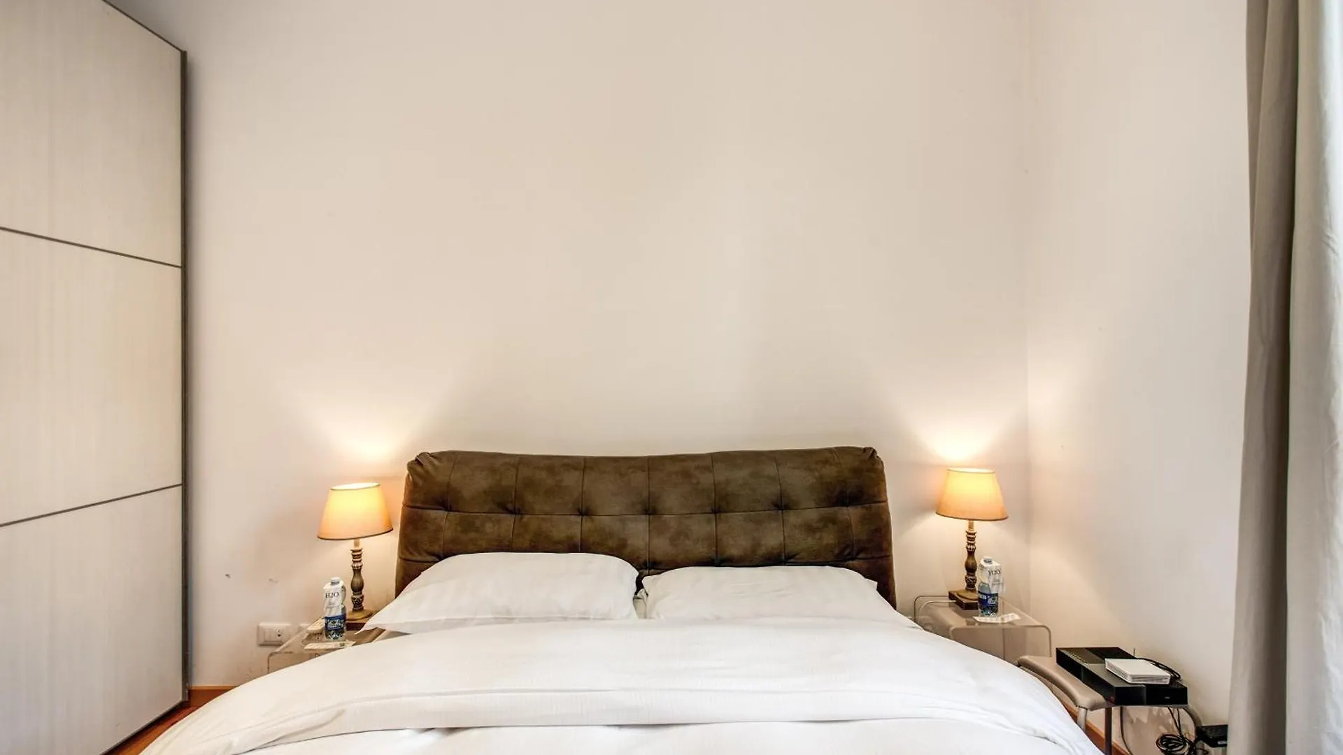 Nuovo Colonna Suite Rome - San Giovanni Apartments Italy