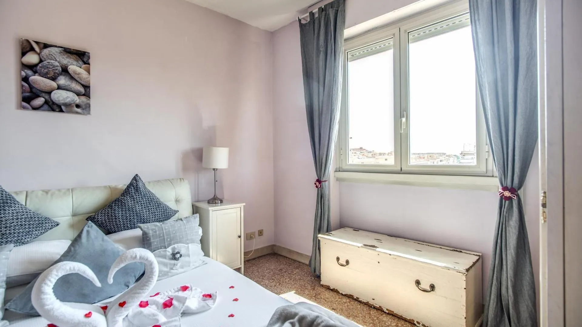 Nuovo Colonna Suite Rome - San Giovanni Apartments