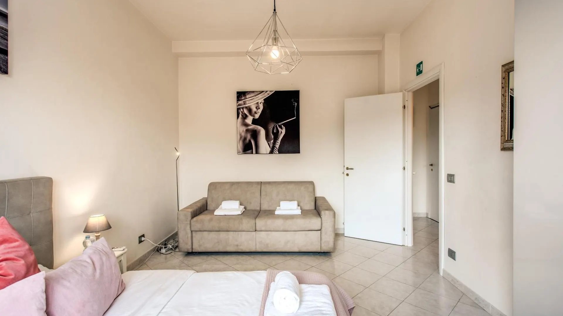 Nuovo Colonna Suite Rome - San Giovanni Apartments