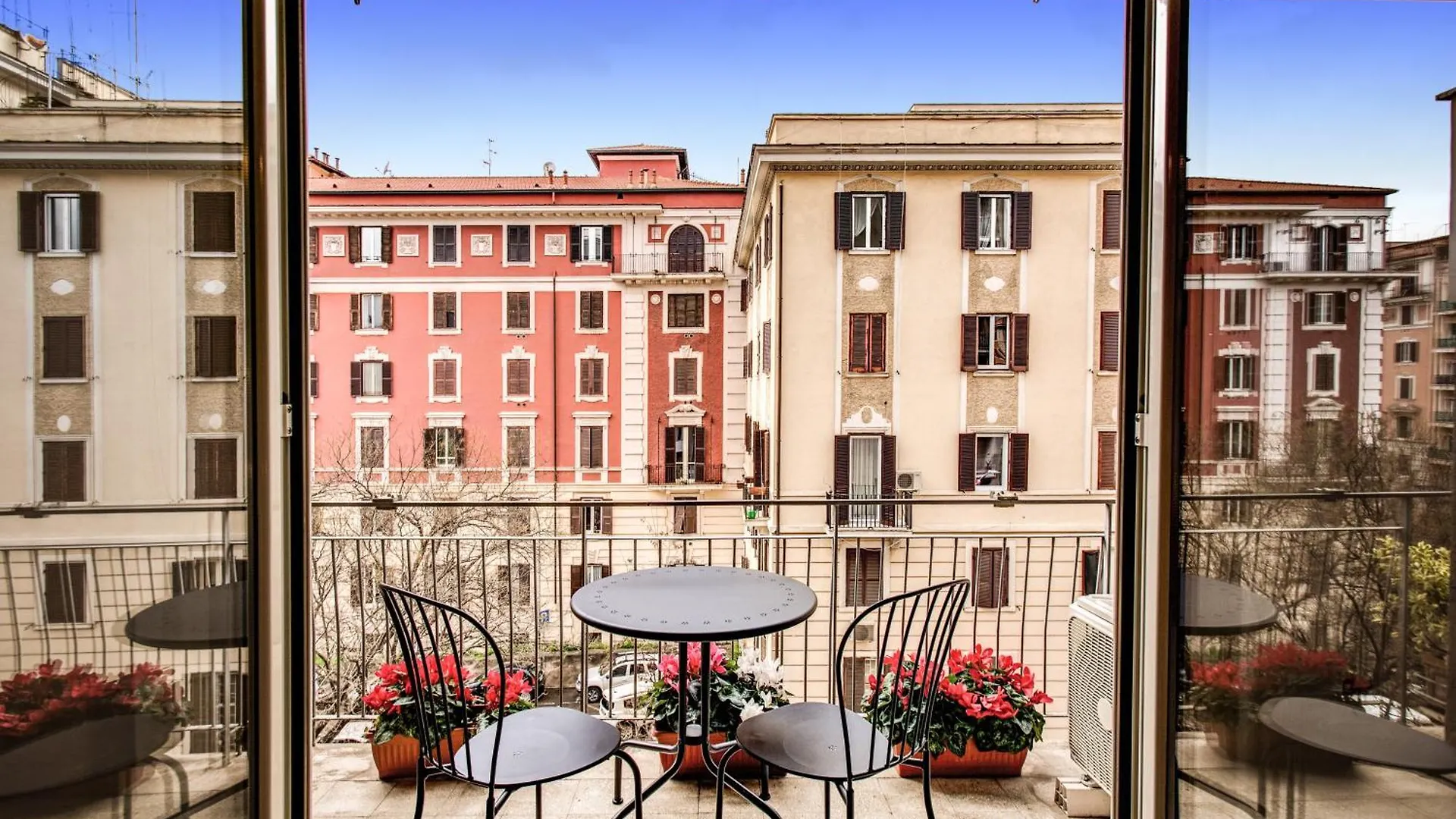 Nuovo Colonna Suite Rome - San Giovanni Apartments